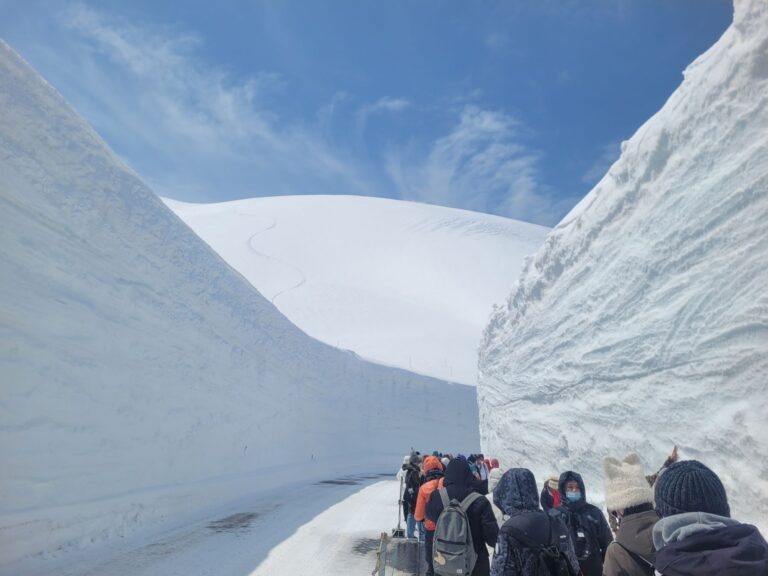 Tateyama Kurobe Alpine Route: Unlocking Japan’s Alpine Majesty, Your Ultimate Guide